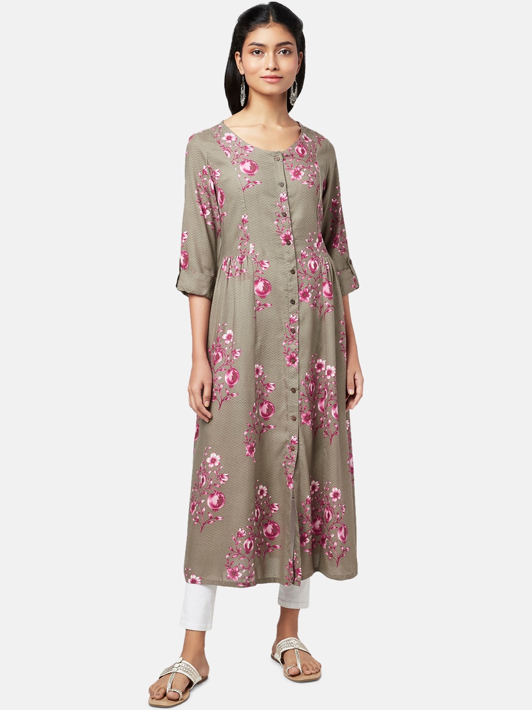 

RANGMANCH BY PANTALOONS Women Grey Floral Printed Kurta
