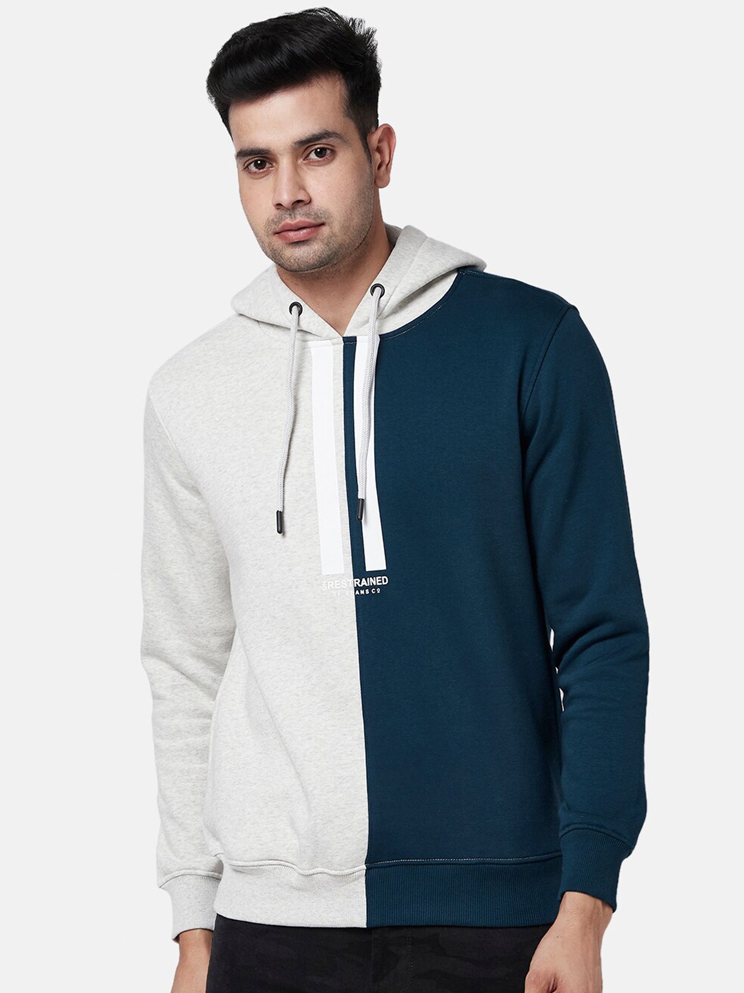 

SF JEANS by Pantaloons Men Off White & Green Colourblocked Hooded Sweatshirt
