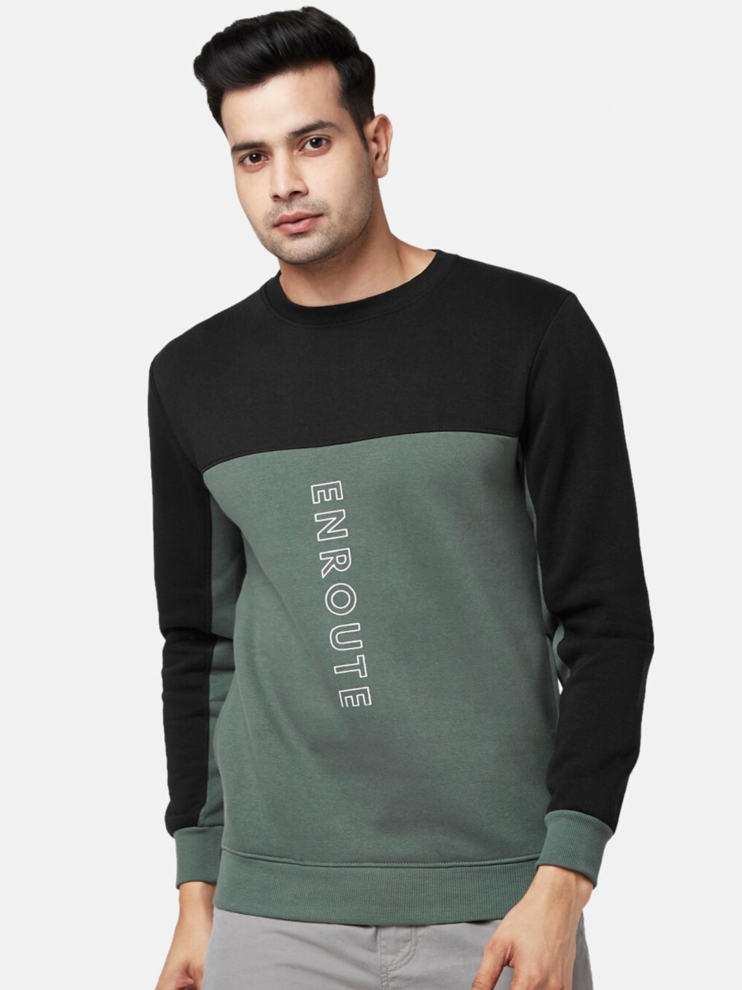 

Urban Ranger by pantaloons Men Green & Black Colourblocked Sweatshirt
