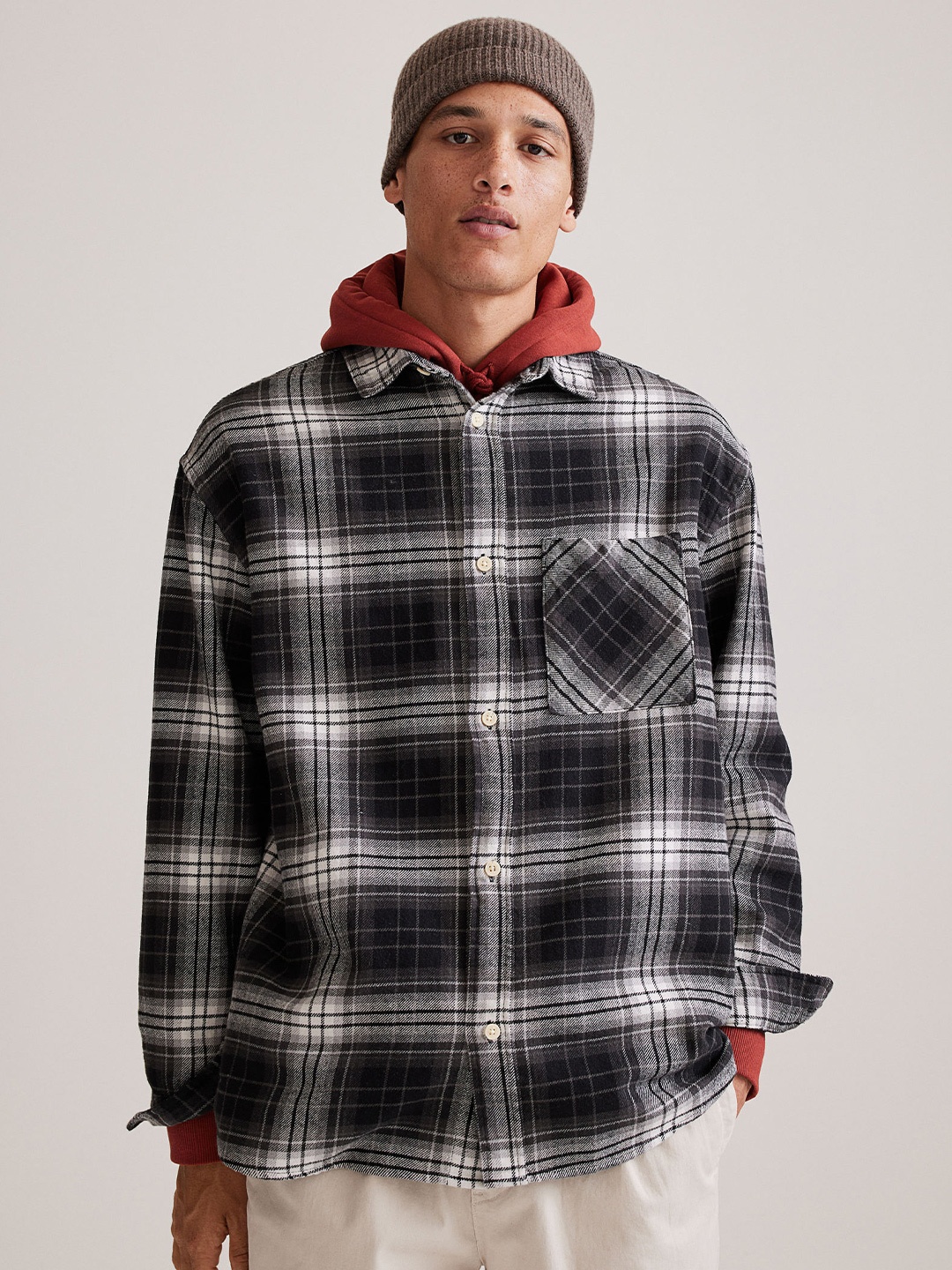 

H&M Men Black Cotton Twill Shirt
