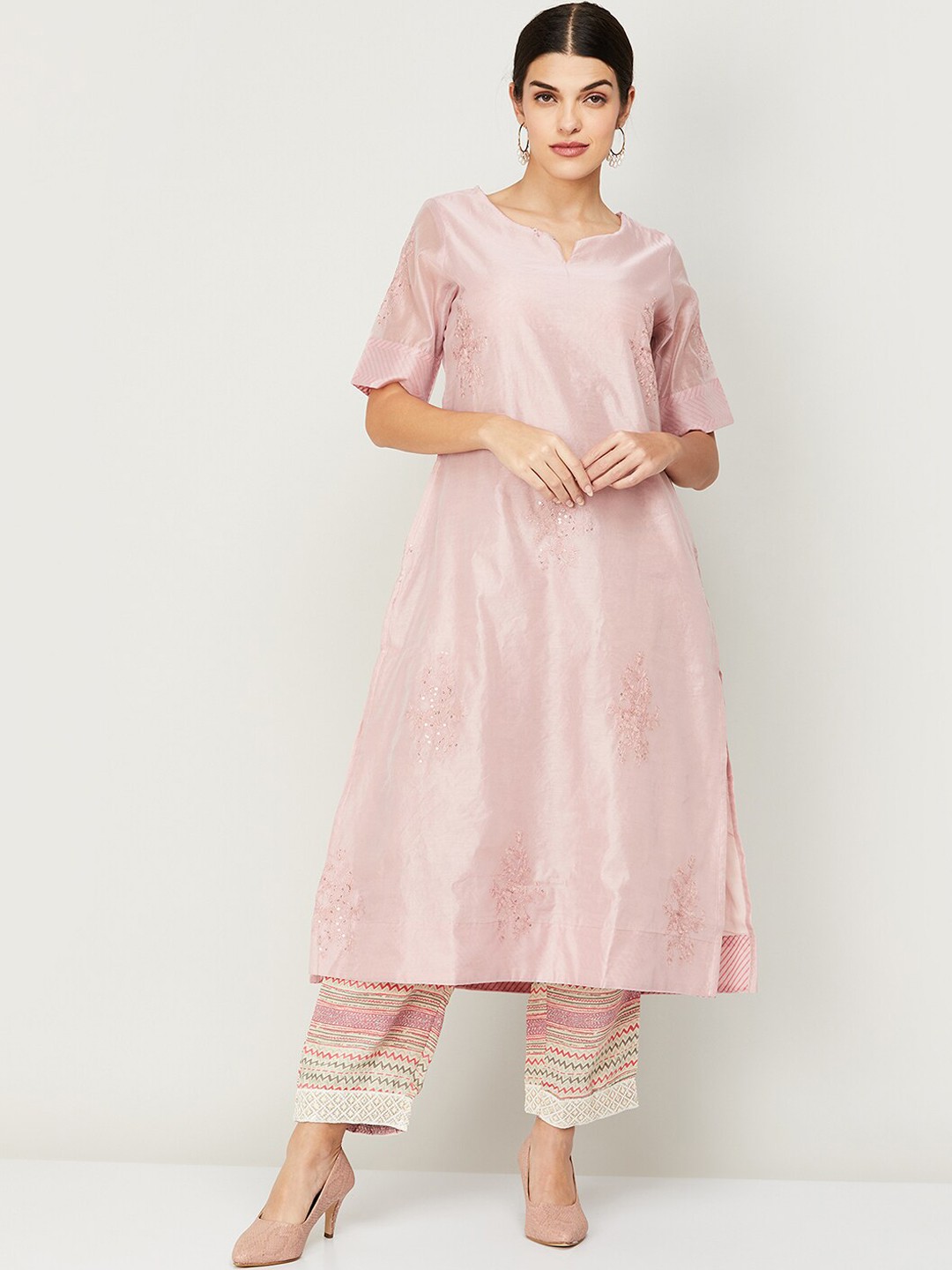 

Melange by Lifestyle Women Pink Floral Embroidered Thread Work Kurta