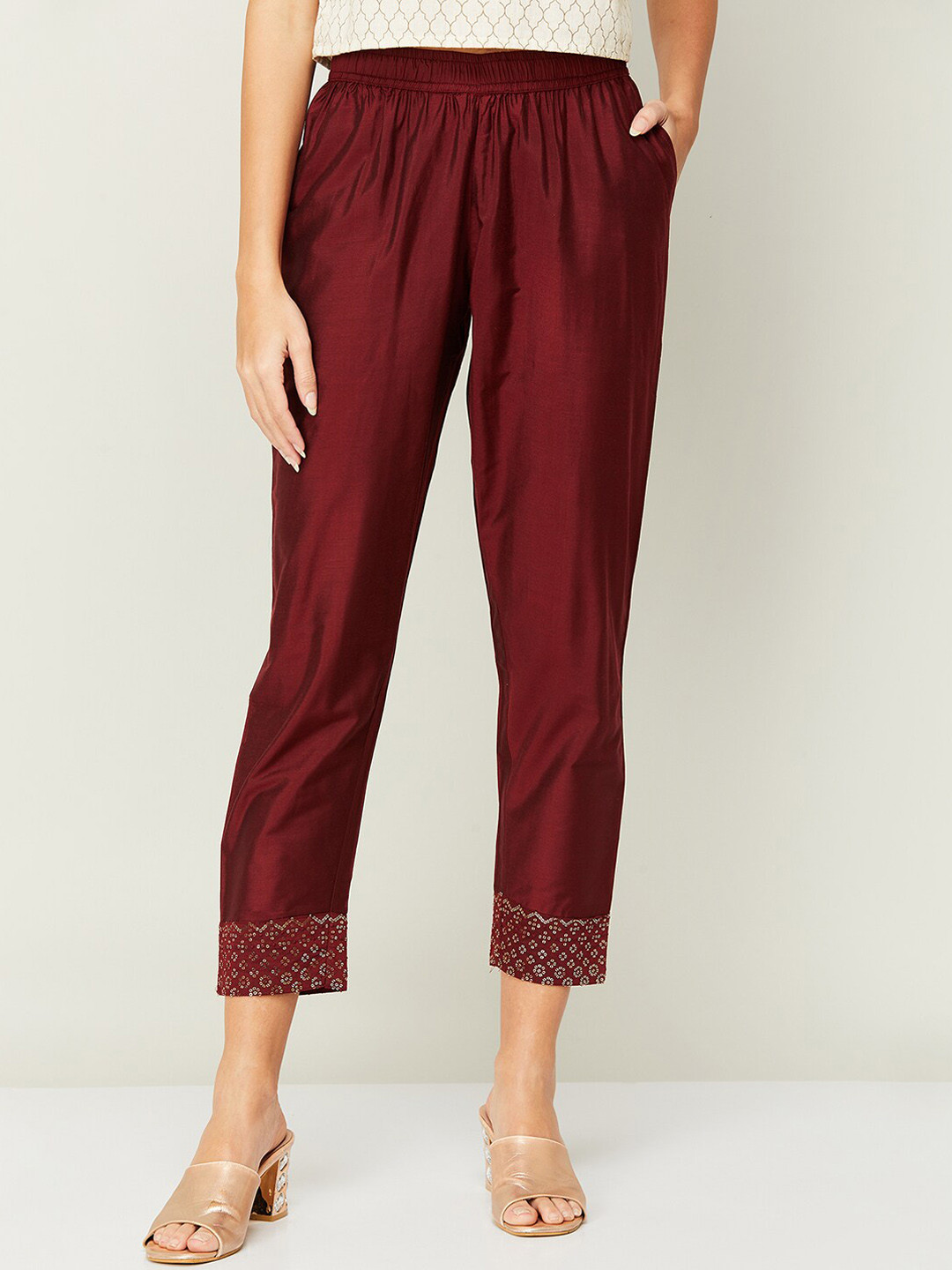 

Melange by Lifestyle Women Maroon Cropped Trouser