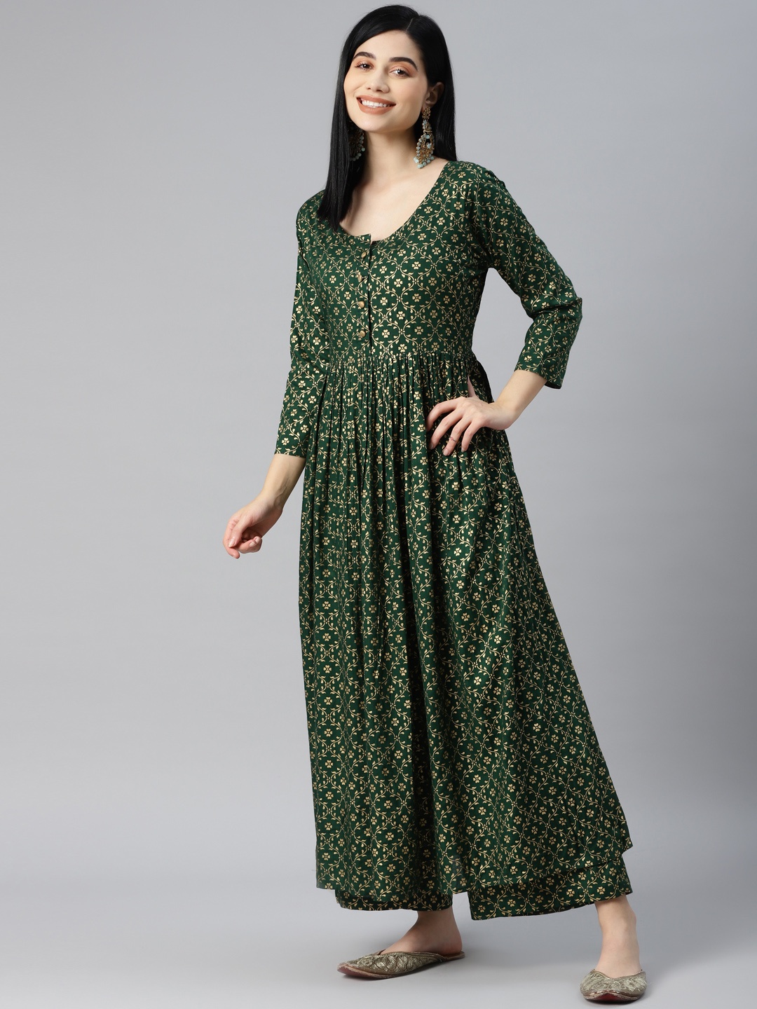 

MBE Women Green & Golden Ethnic Motifs Printed Pleated Kurta with Palazzos