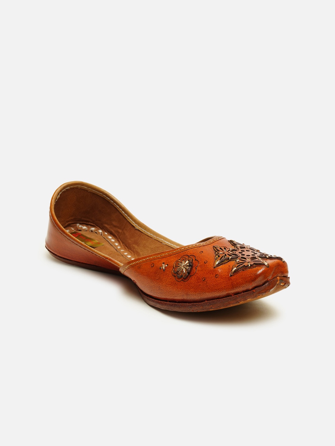 

Ta Chic Women Brown Embellished Ethnic Mojaris Flats