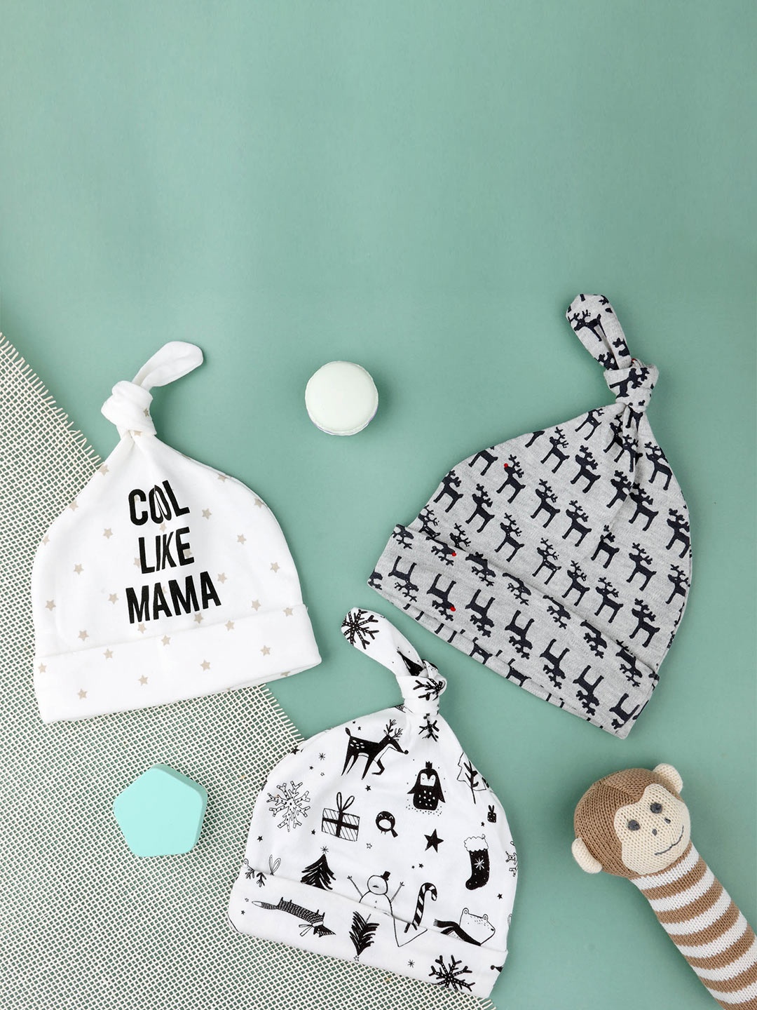 

KICKS & CRAWL Kids Pack of 3 Grey & Black Printed Cotton Beanie
