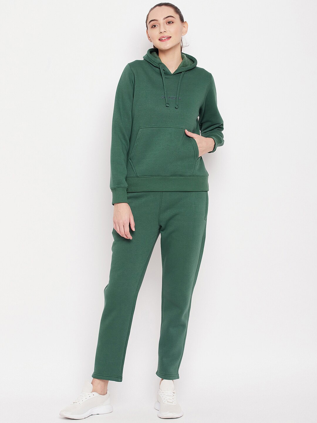 

Okane Women Green Solid Tracksuit