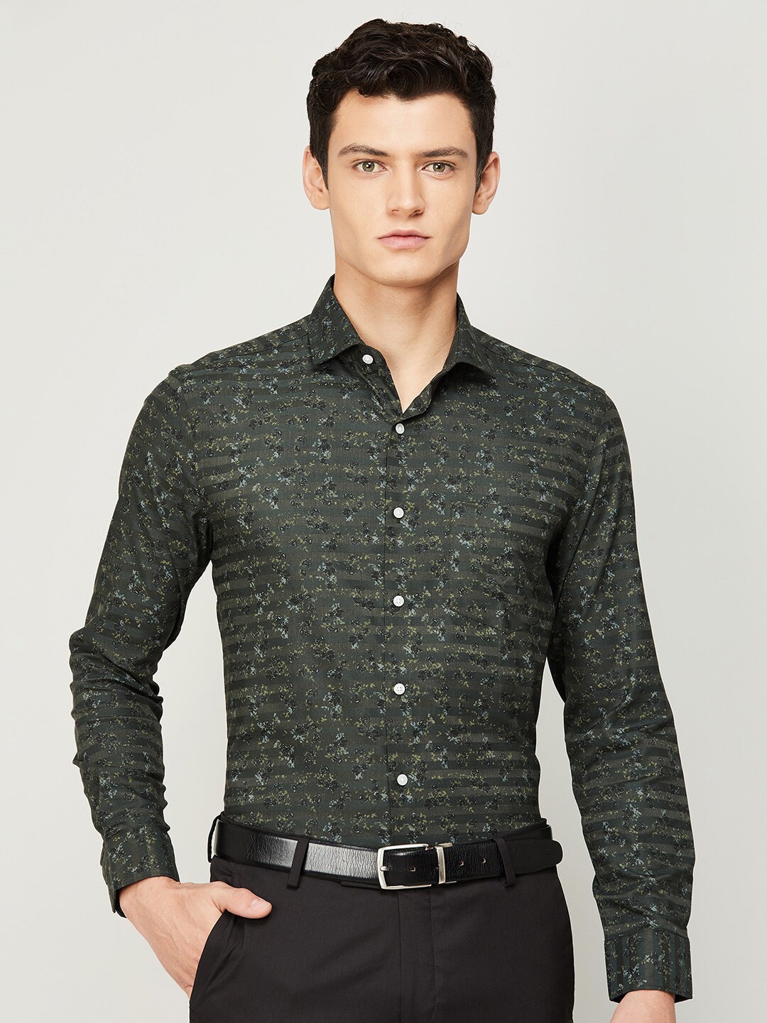 

CODE by Lifestyle Men Olive Green Printed Formal Shirt