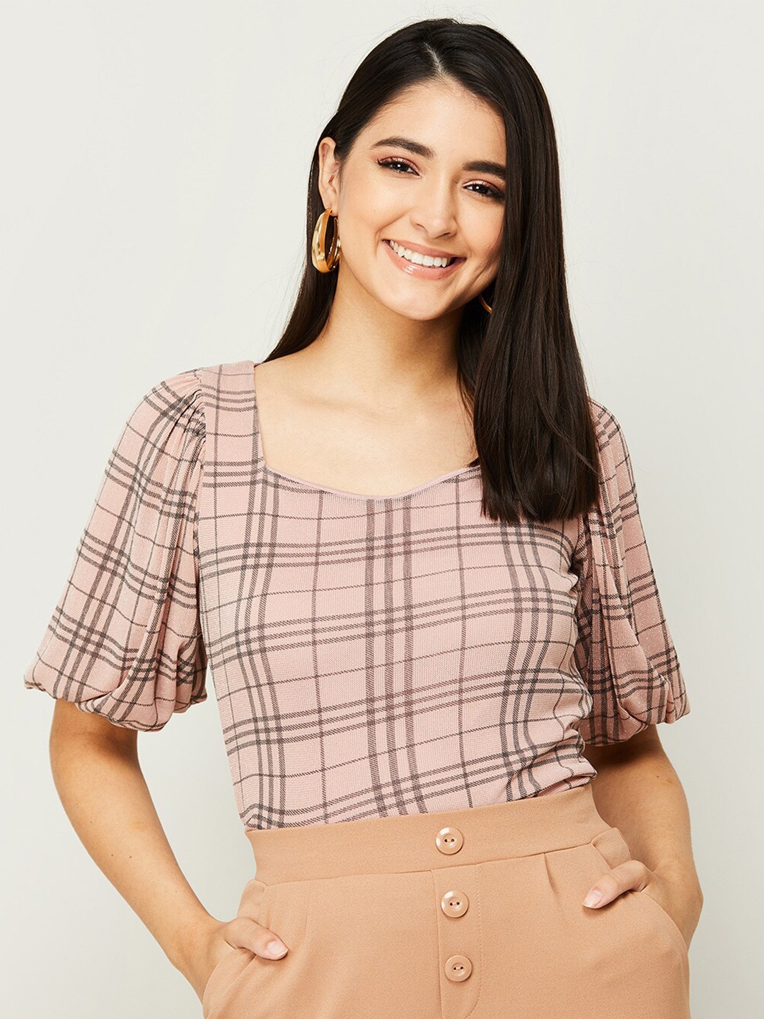 

CODE by Lifestyle Women Peach & Brown Checked Sweetheart Neck Top