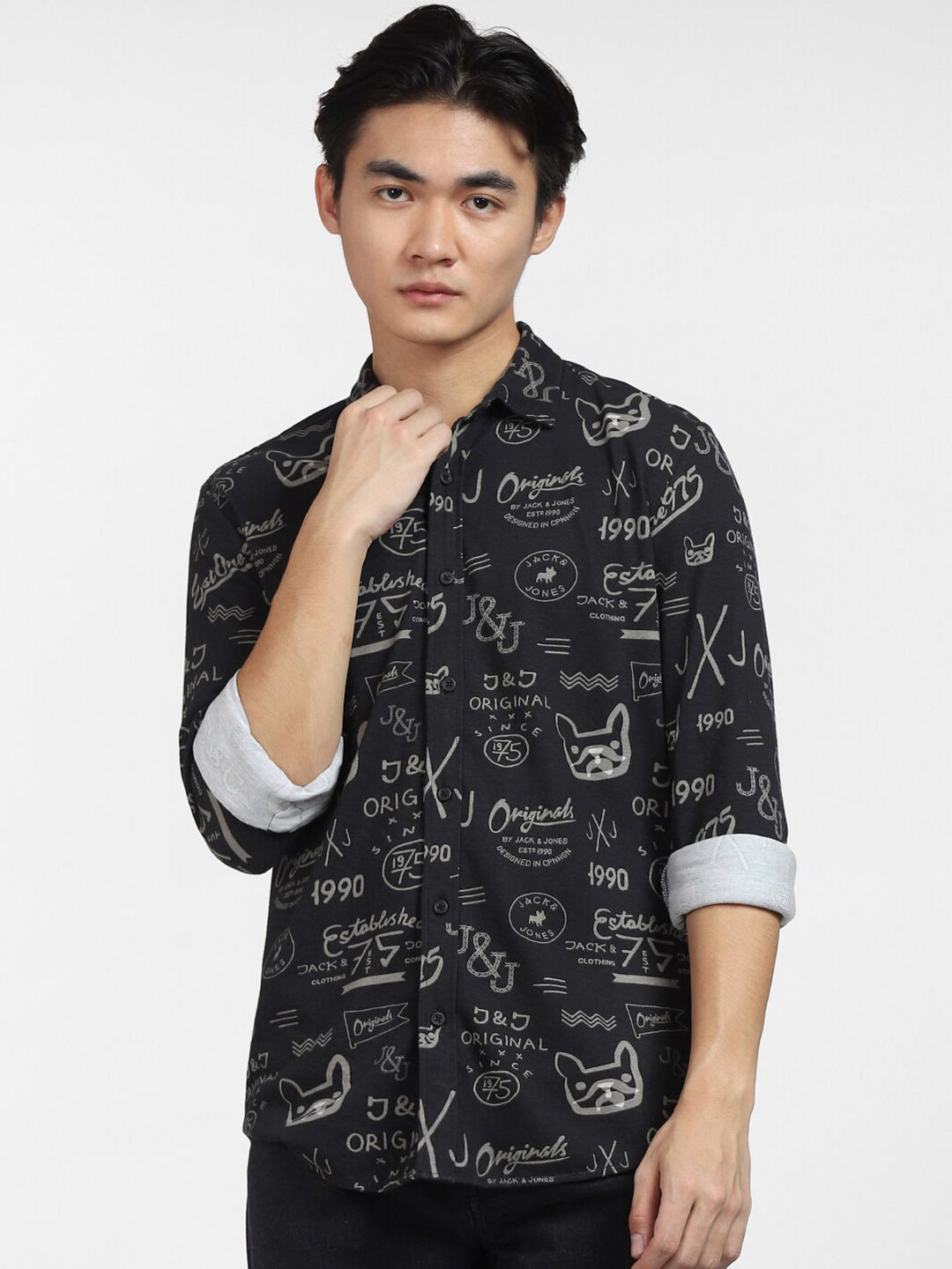 

Jack & Jones Men Printed Typography Slim Fit Casual Shirt, Black