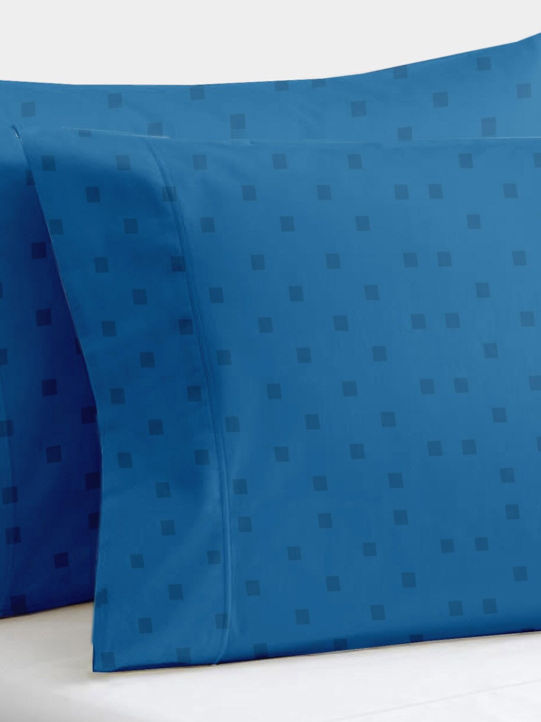 

BLUE DAHLIA Azure Blue 300 TC Pure Cotton Printed Pillow Covers