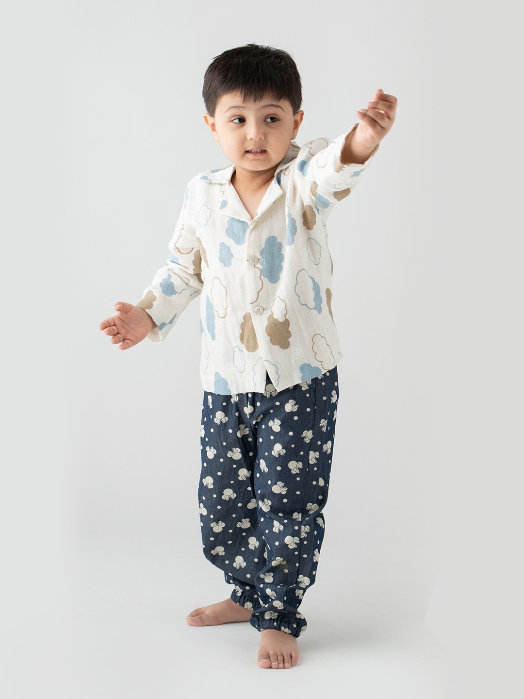 

Little Musketeer Boys Blue & White Printed Organic Cotton Shirt with Pyjama