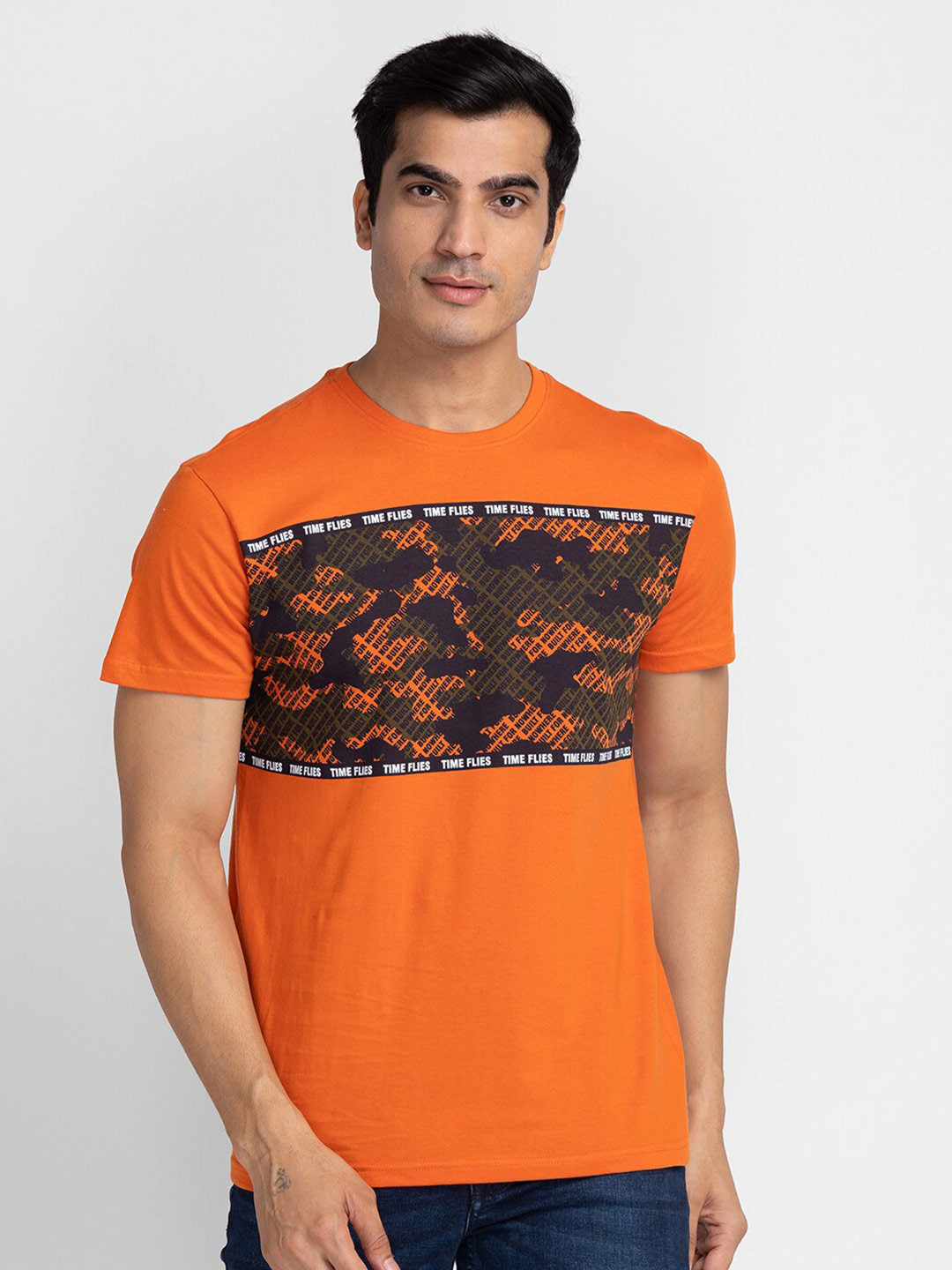 

Globus Men Orange Printed Cotton T-shirt