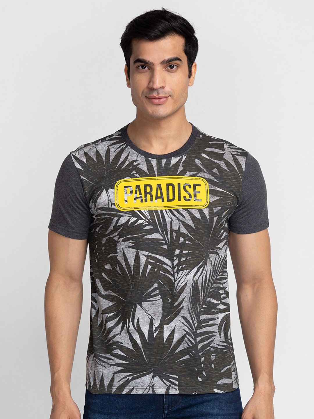 

Globus Men Olive Green Floral Printed Tropical T-shirt