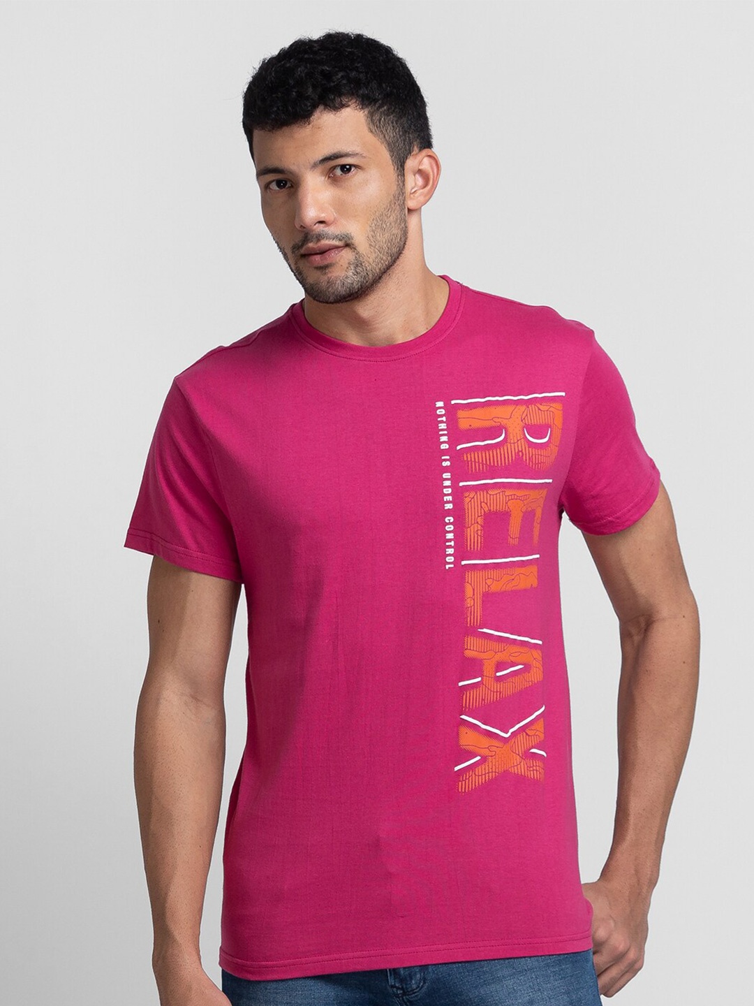 

Globus Men Magenta Typography Printed T-shirt