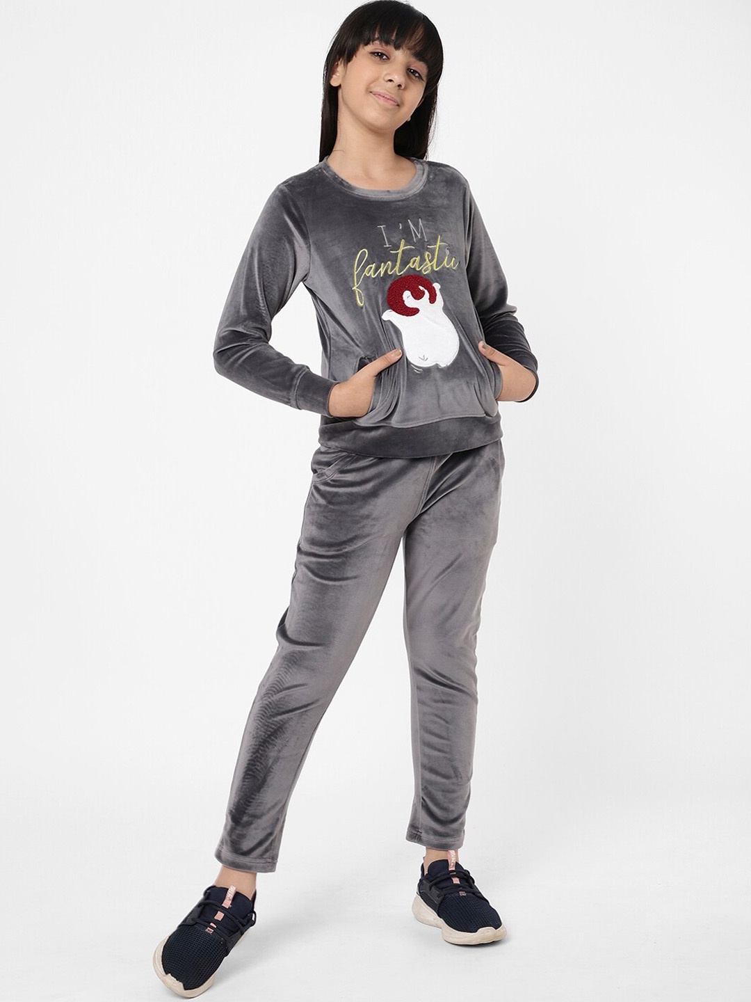 

Sweet Dreams Girls Grey Self Design Tracksuit