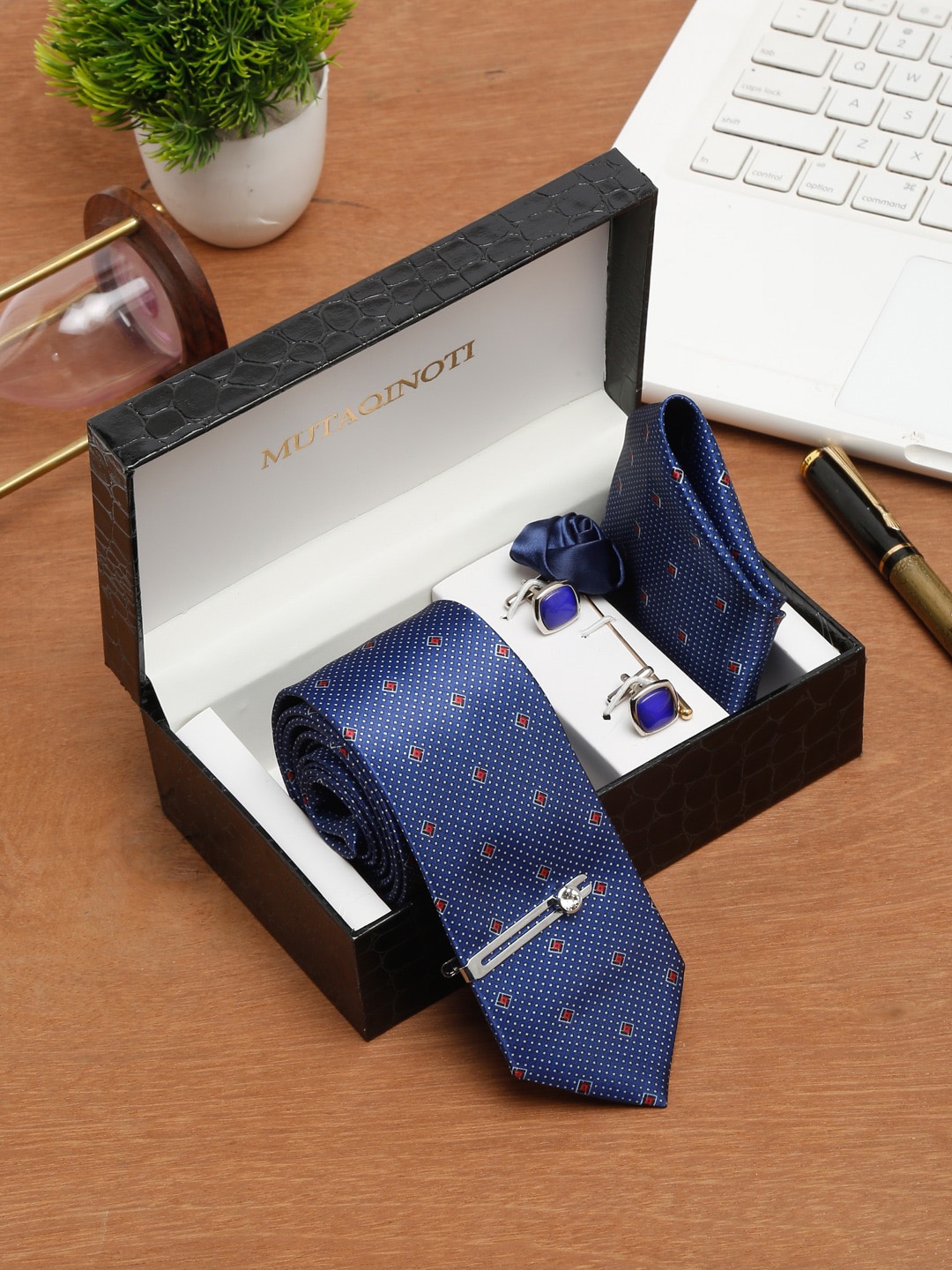 

MUTAQINOTI Men Dotted Checks Necktie Accessory Gift Set, Blue