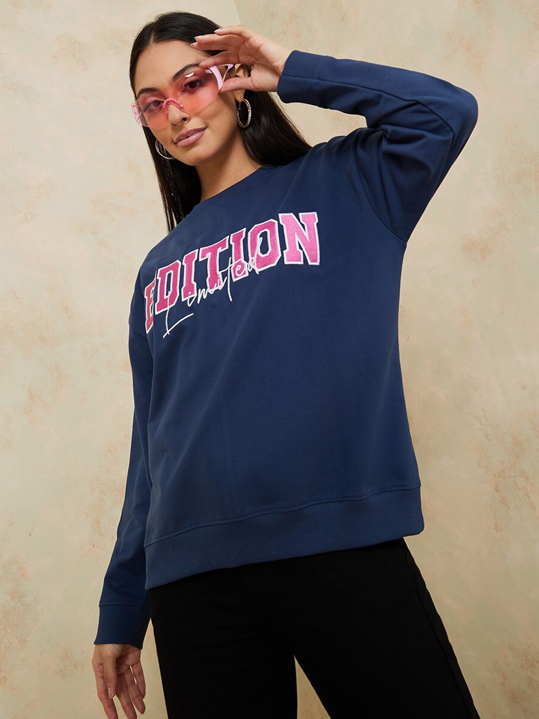 

Styli Women Navy Blue Typography Printed Cotton Sweatshirt