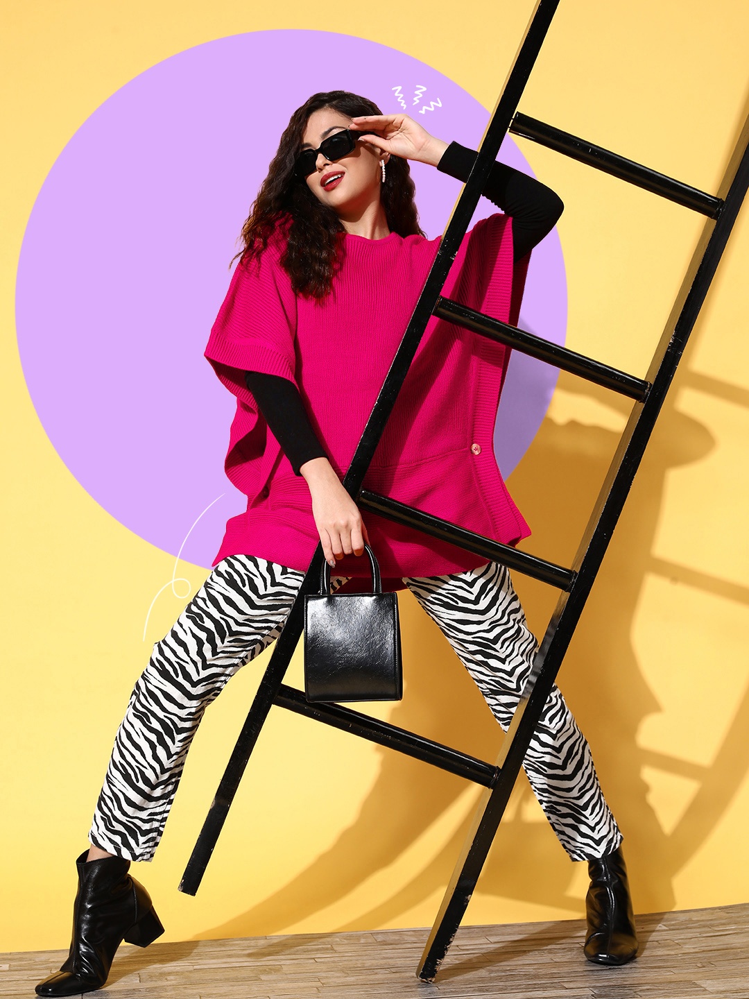 

SASSAFRAS Women Fuchsia Solid Longline Poncho