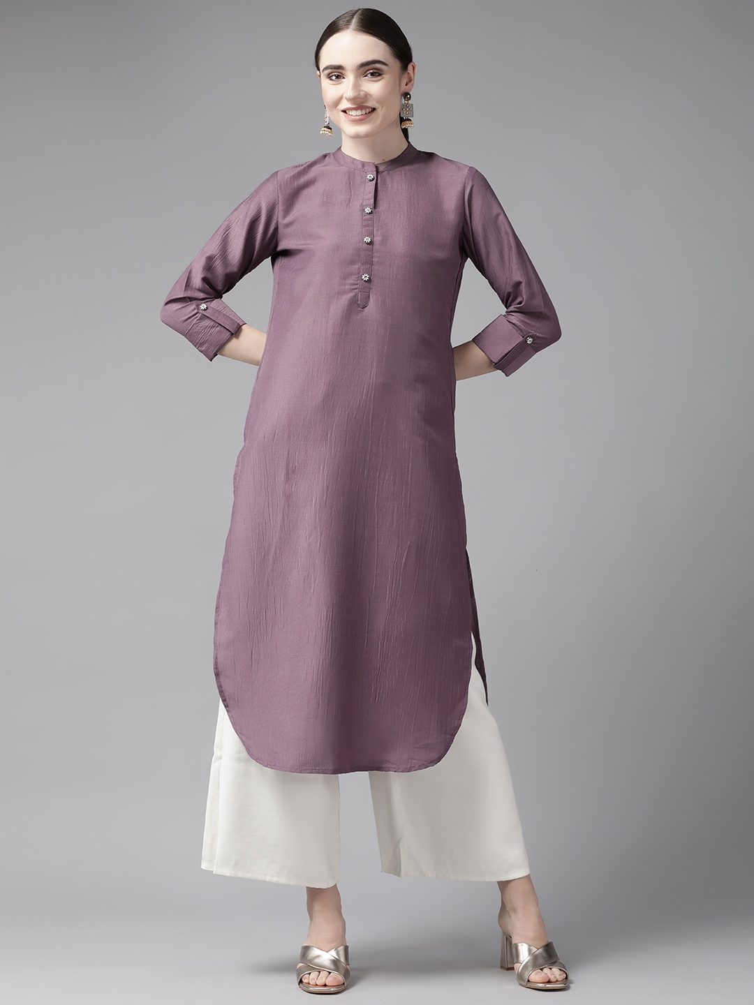 

Yufta Women Mauve Solid Pure Silk Pathani Kurta