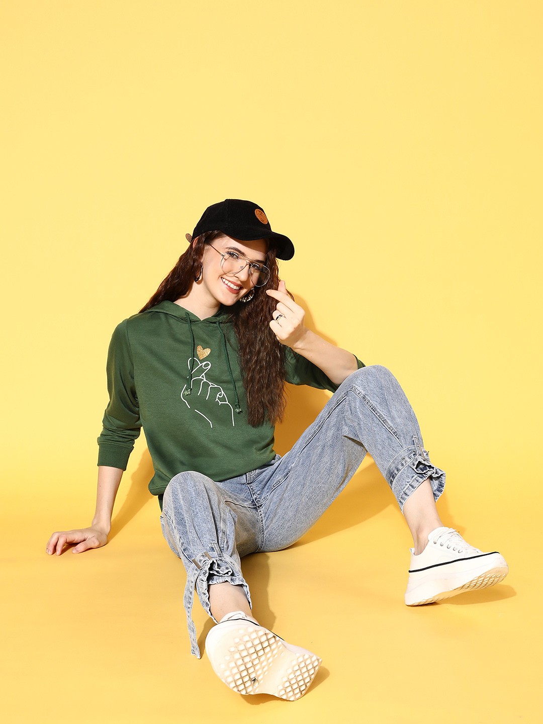

SASSAFRAS Women Green & White Graphic Printed Hooded Sweatshirt