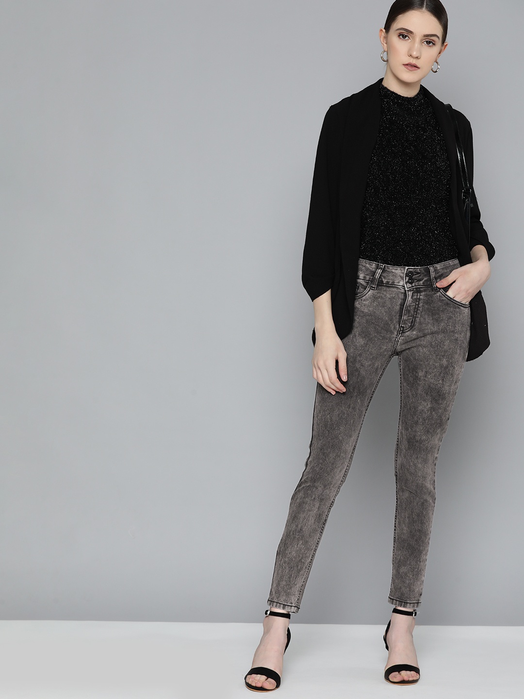 

Chemistry Women Slim Fit Light Fade Stretchable Jeans, Charcoal