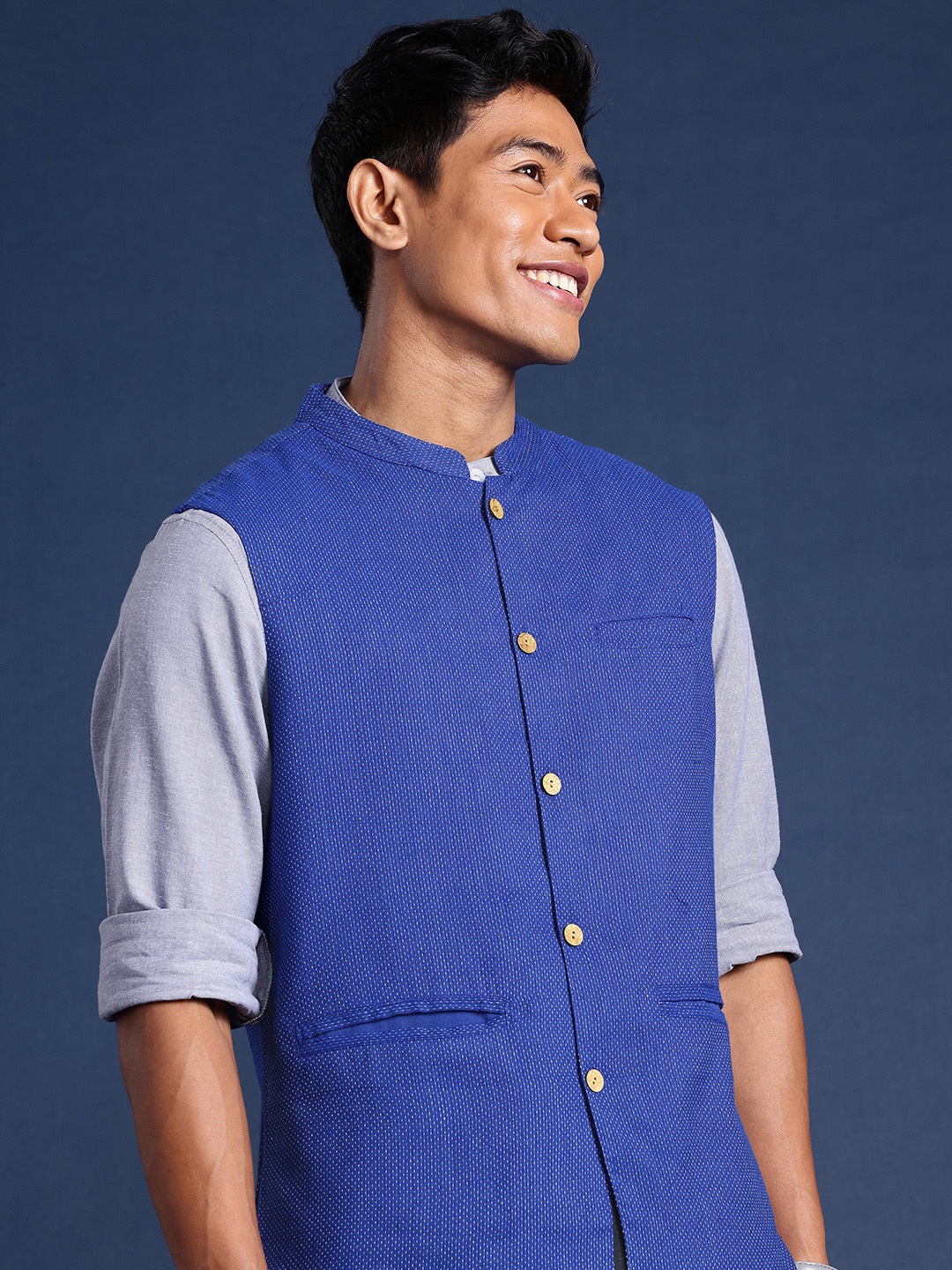 

Taavi Mandarin Collar Woven Legacy Nehru Jackets, Blue