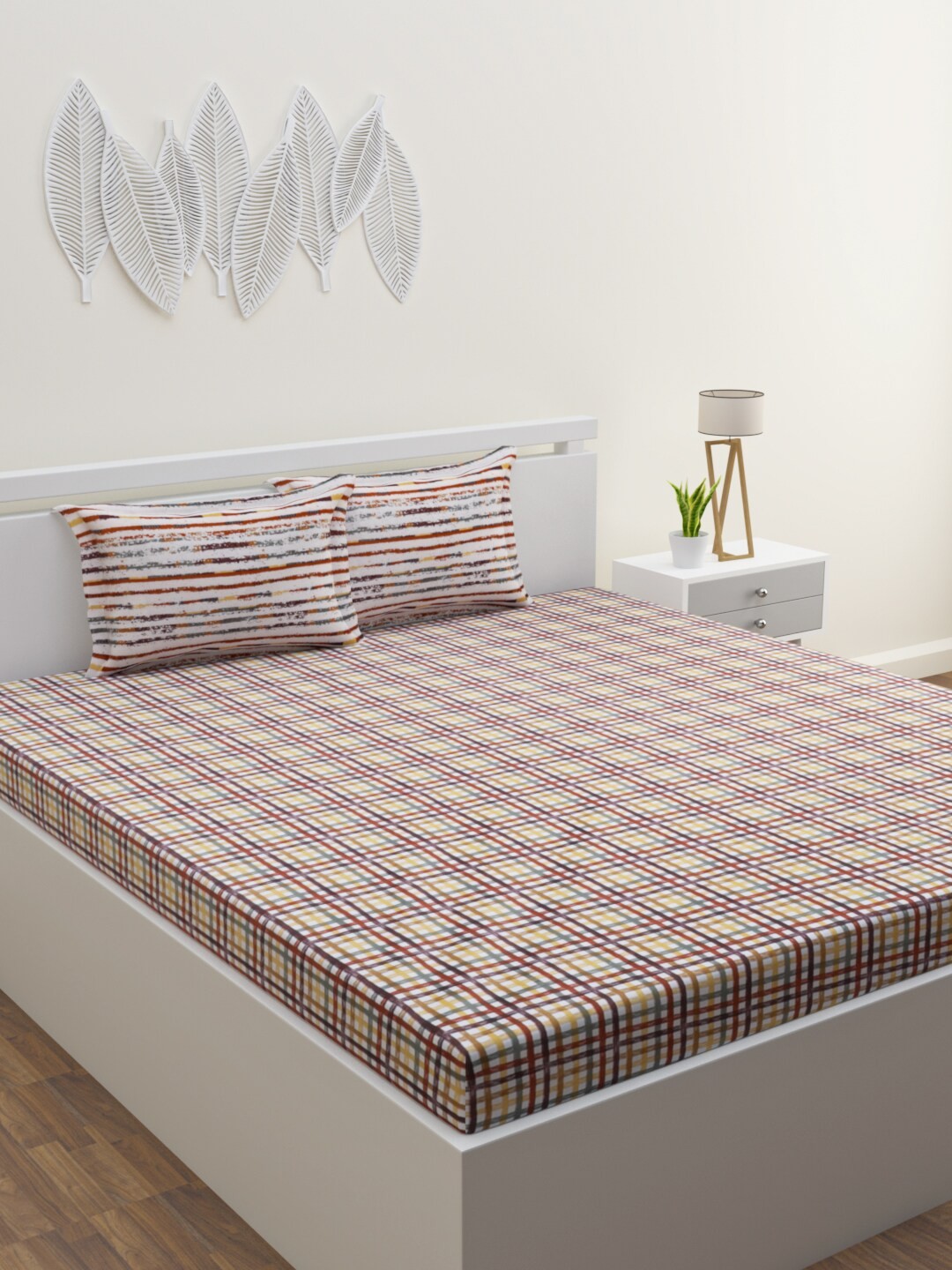 

HOME AFFAIRS White & Yellow Geometric 144 TC Queen Pure Cotton Bedsheet & 2 Pillow Covers