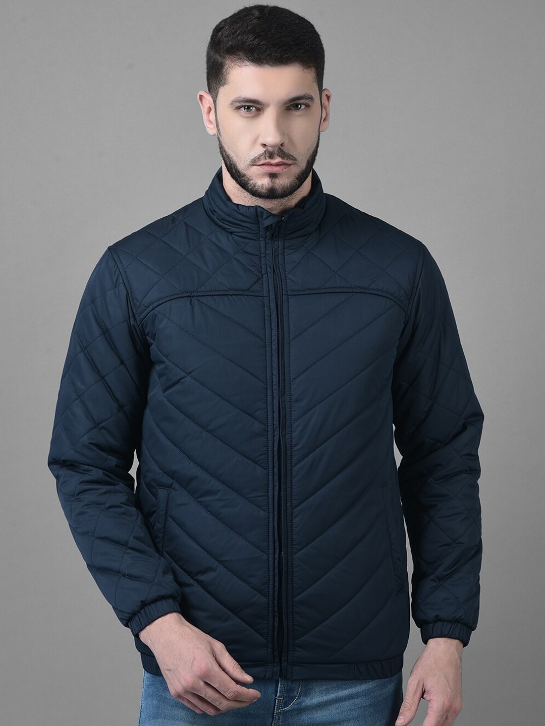 

Canary London Men Navy Blue Geometric Geometric Lightweight Bomber Jacket