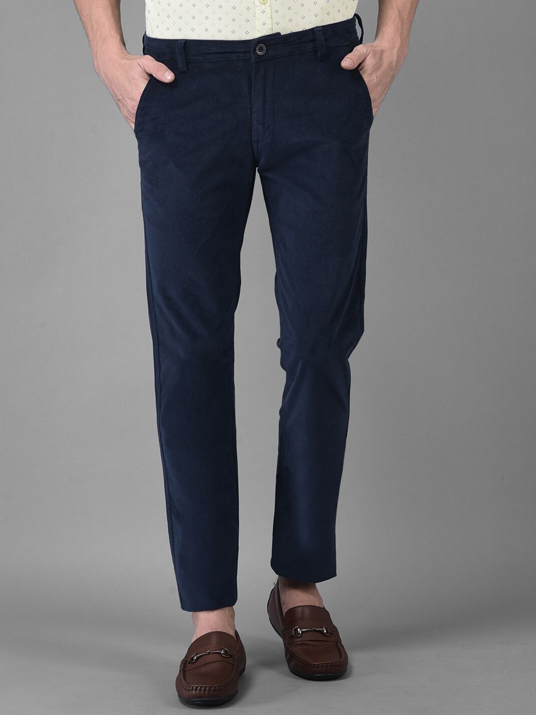 

Canary London Men Navy Blue Smart Slim Fit Wrinkle Free Cotton Trousers
