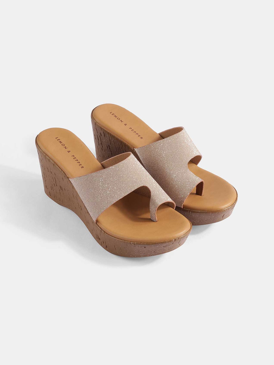 

LEMON & PEPPER Rose Gold & Tan Solid Wedge Heels
