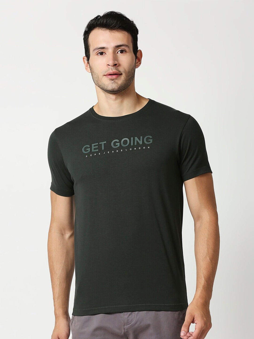 

Pepe Jeans Men Olive Green Typography Printed Slim Fit Cotton T-shirt