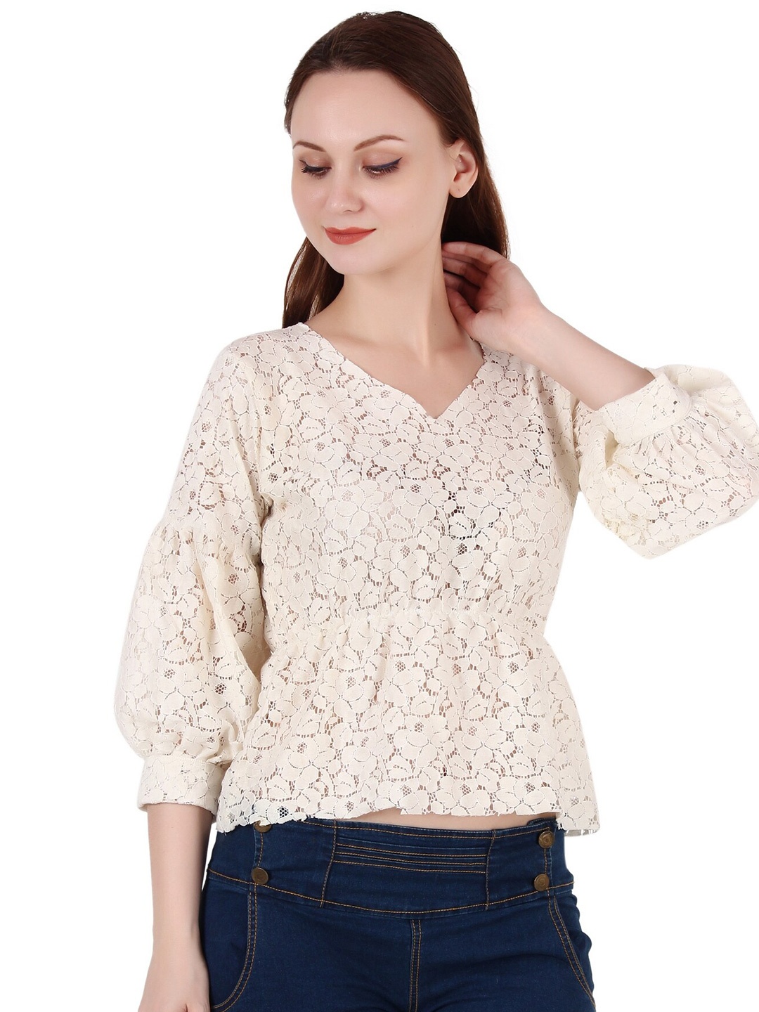 

SAKIA Off White Floral Cinched Waist Top