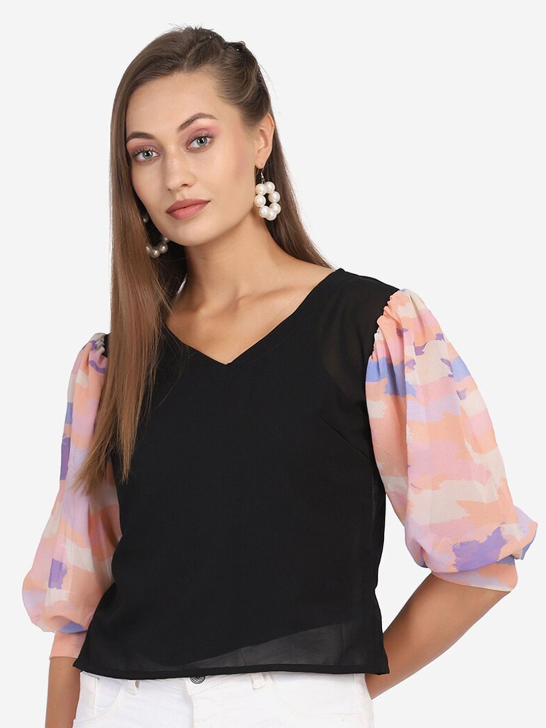 

SAKIA Black & Pink Colourblocked Crop Top