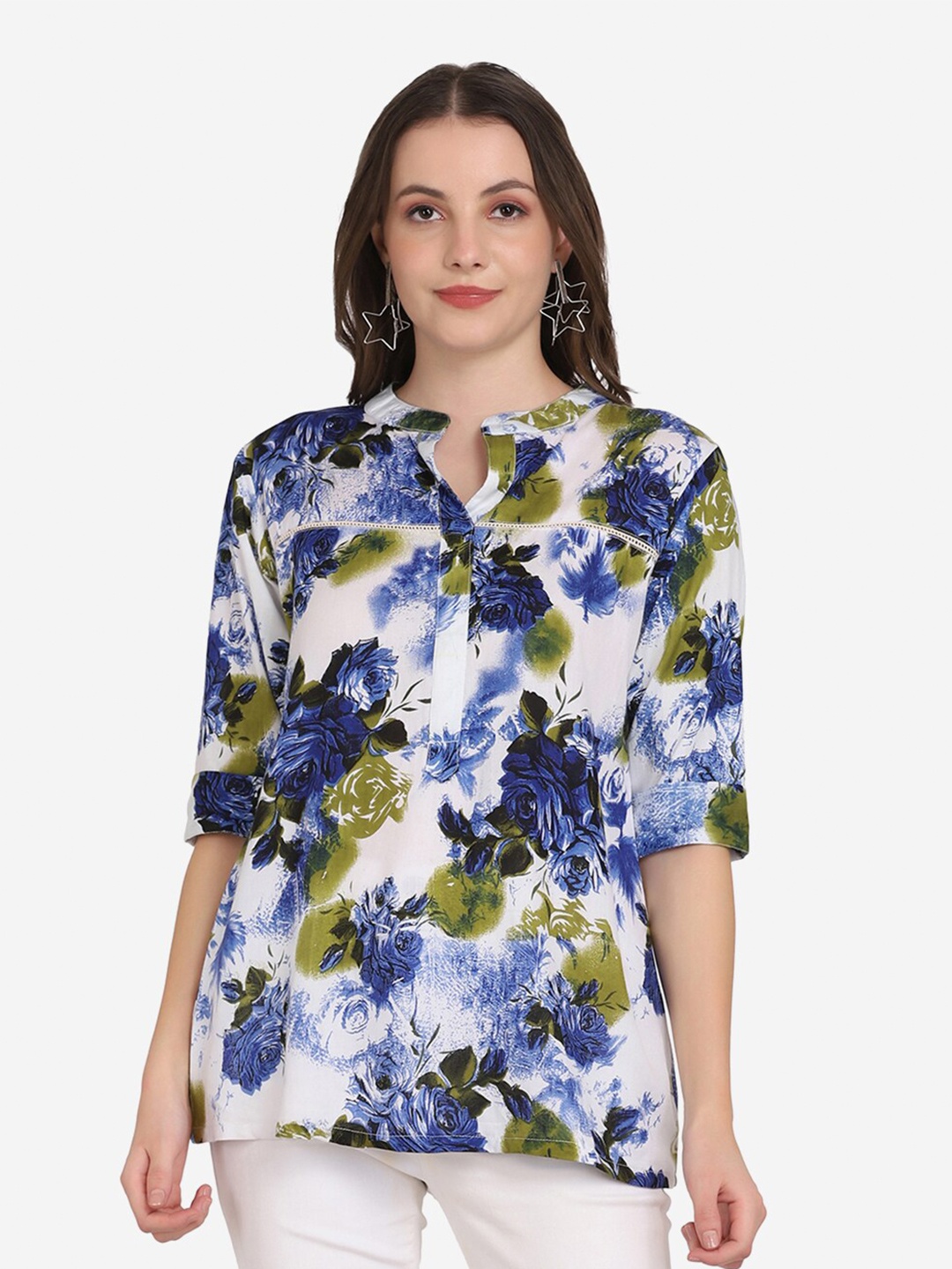 

SAKIA Blue Floral Print Mandarin Collar Top