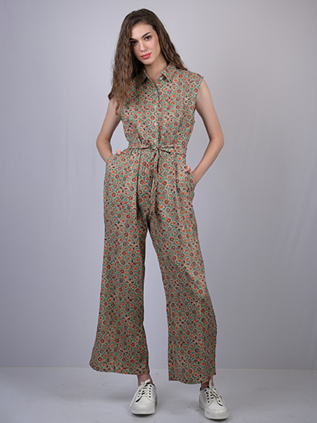 

OWO THE LABEL Green & Orange Printed Cotton Basic Jumpsuit