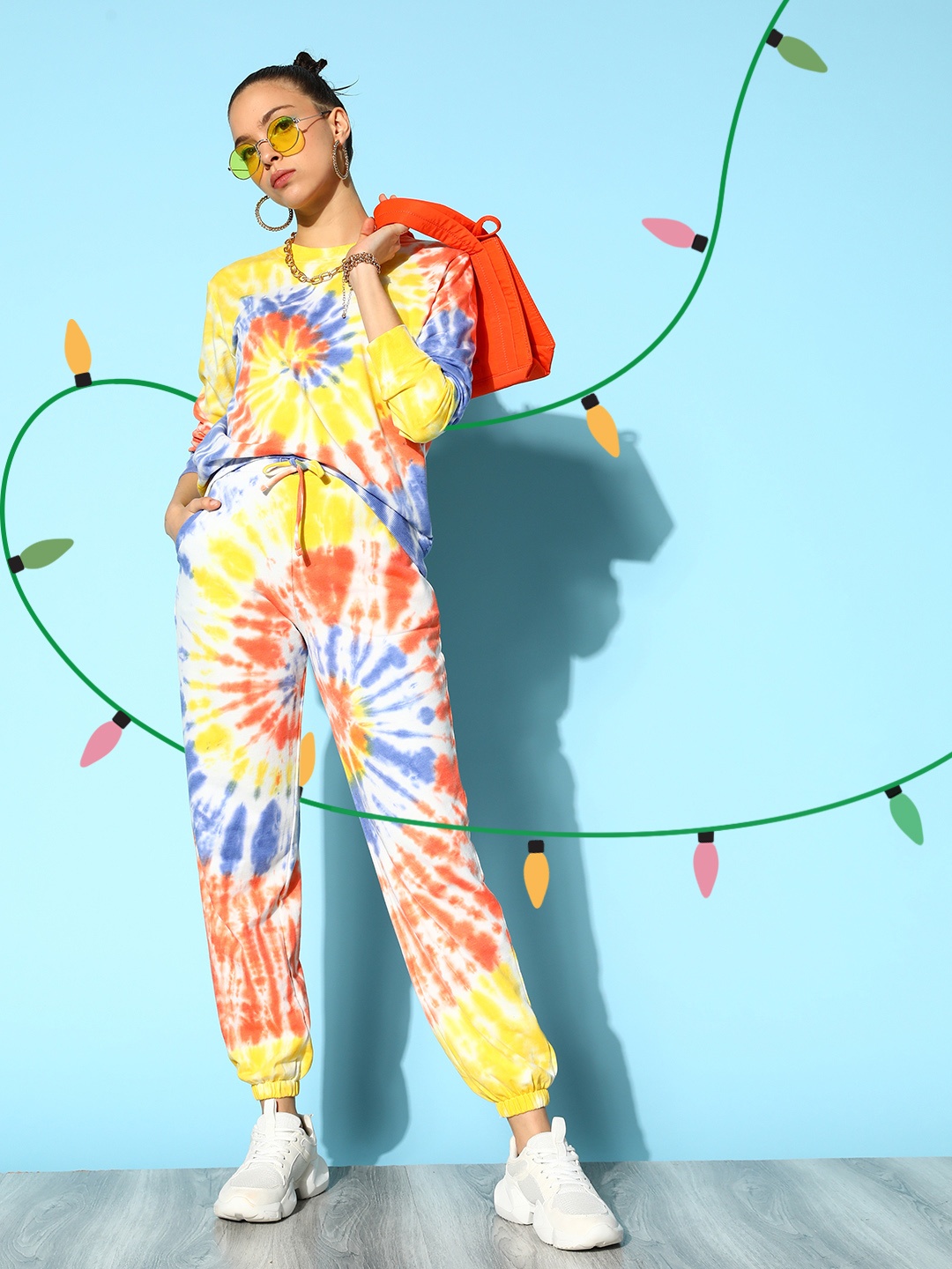 

SASSAFRAS Women White & Yellow Tie & Dye Sweatshirt With Joggers
