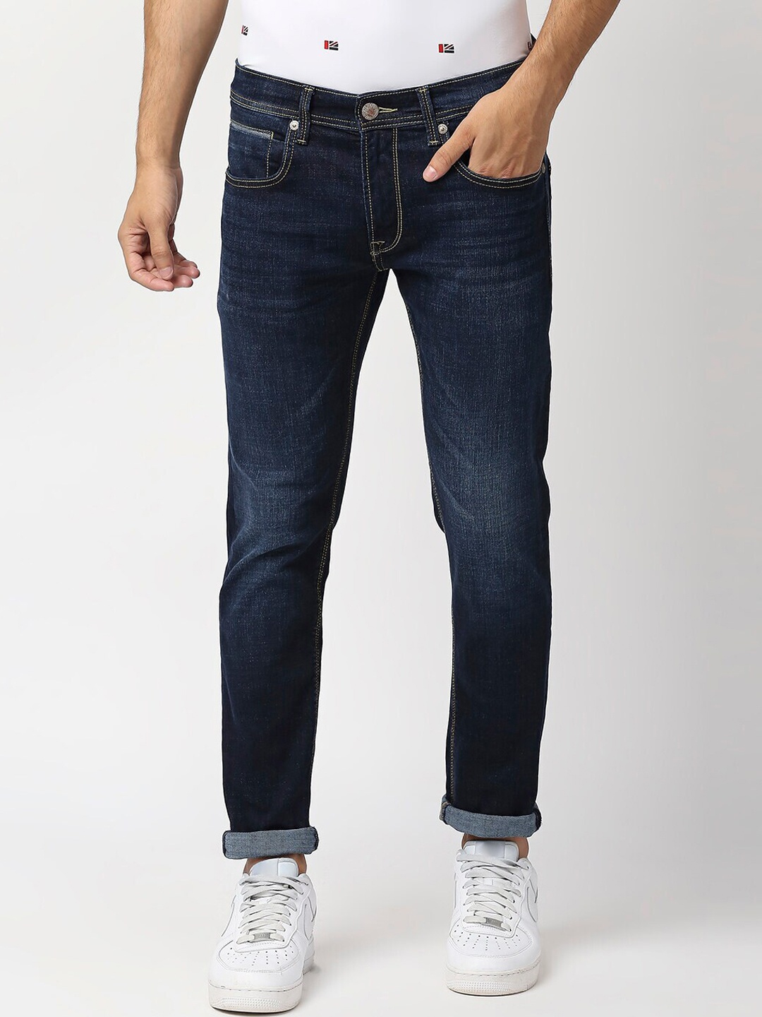 

Pepe Jeans Men Blue Slim Fit Light Fade Stretchable Jeans
