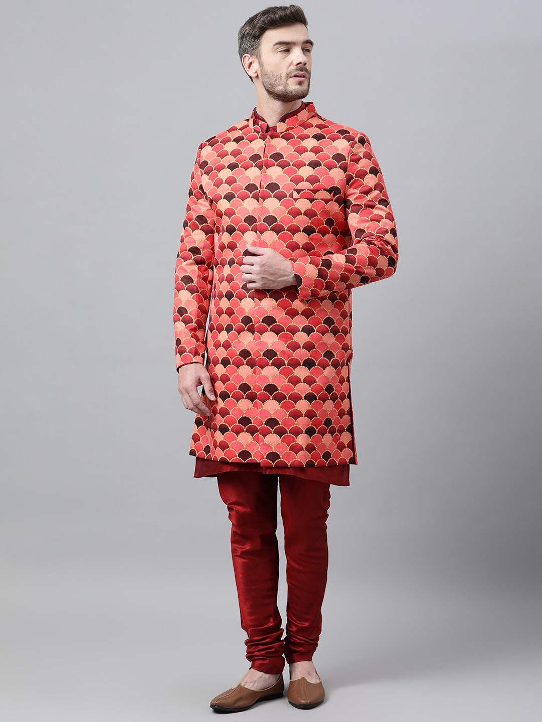 

hangup trend Men Maroon & Beige Printed Long Sleeves Sherwani