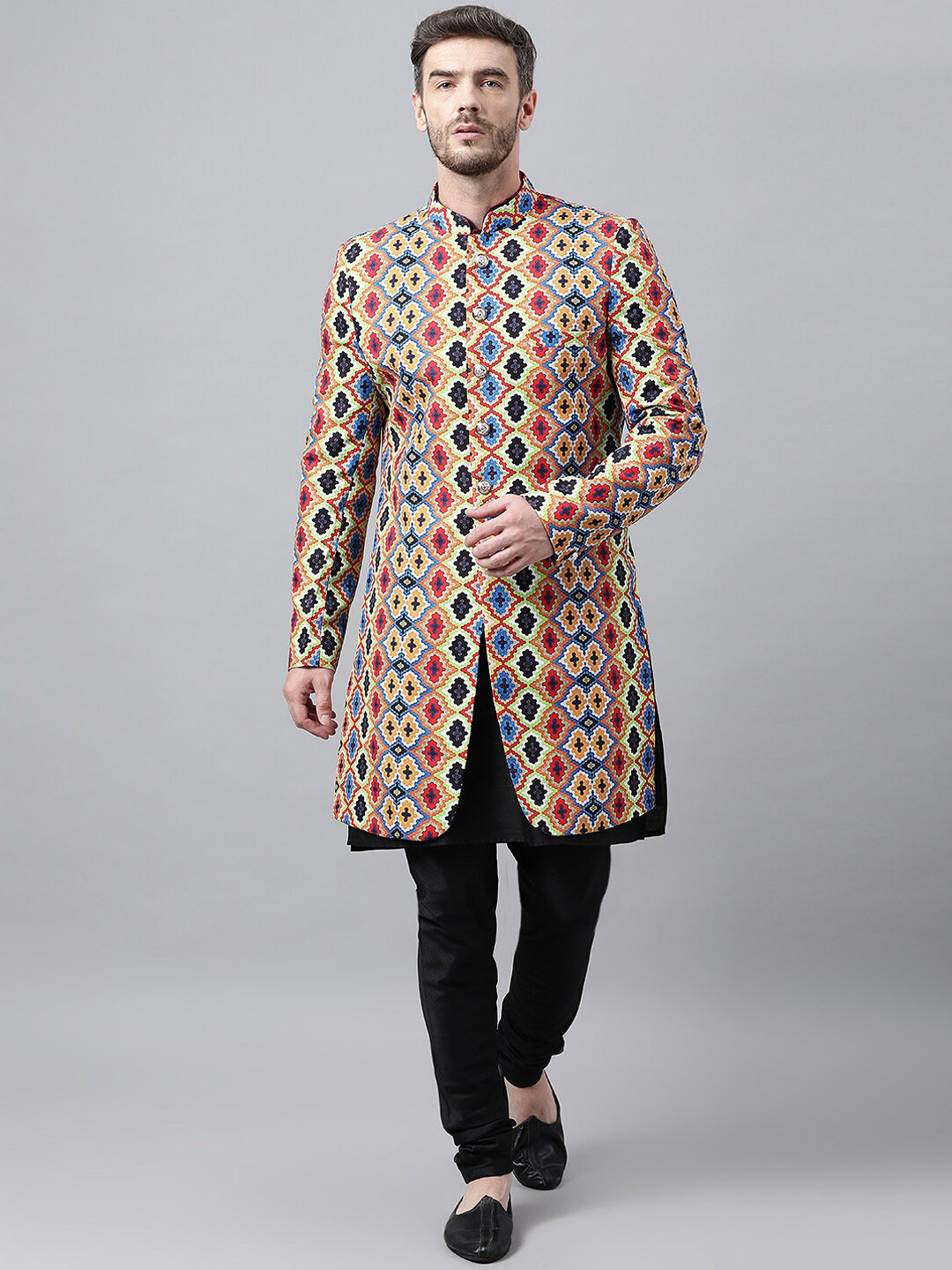 

hangup trend Men Black & Beige Woven Design Long Sleeves Sherwani set
