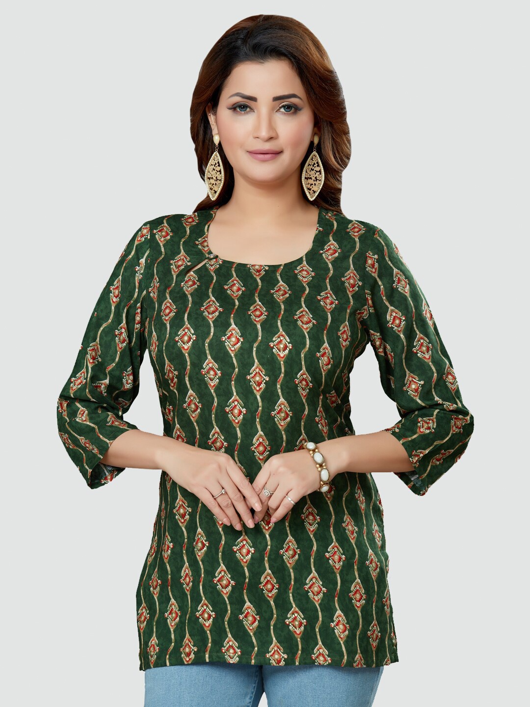 

Saree Swarg Green & Gold-Toned Ethnic Motifs Printed Kurti