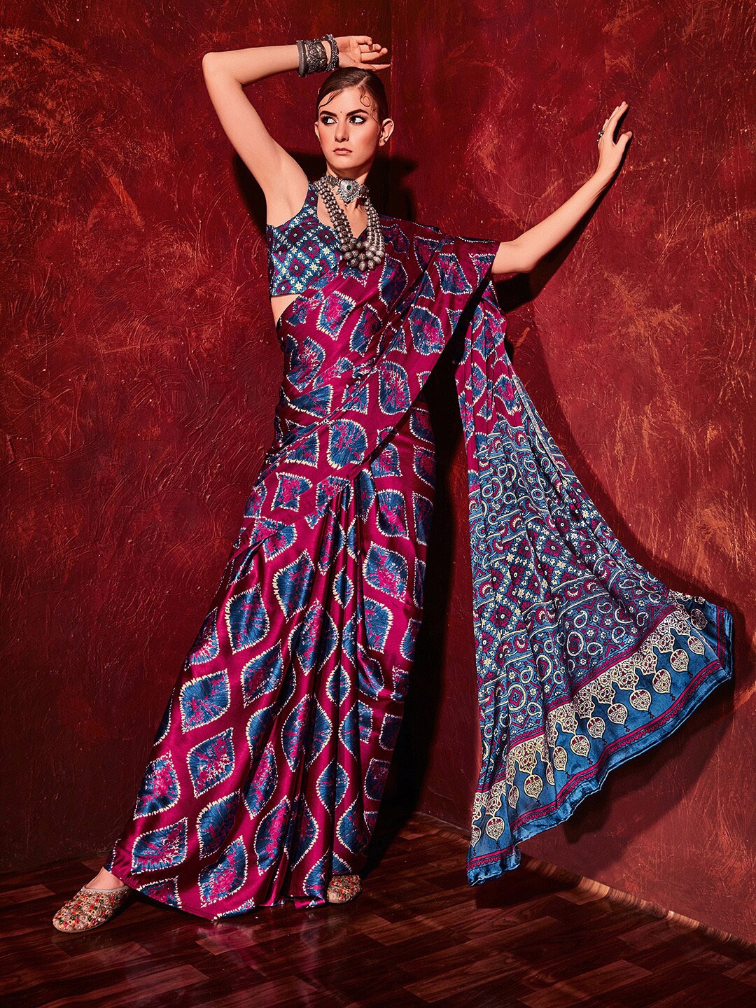 

Saree mall Burgundy & Blue Satin Block Print Sarees