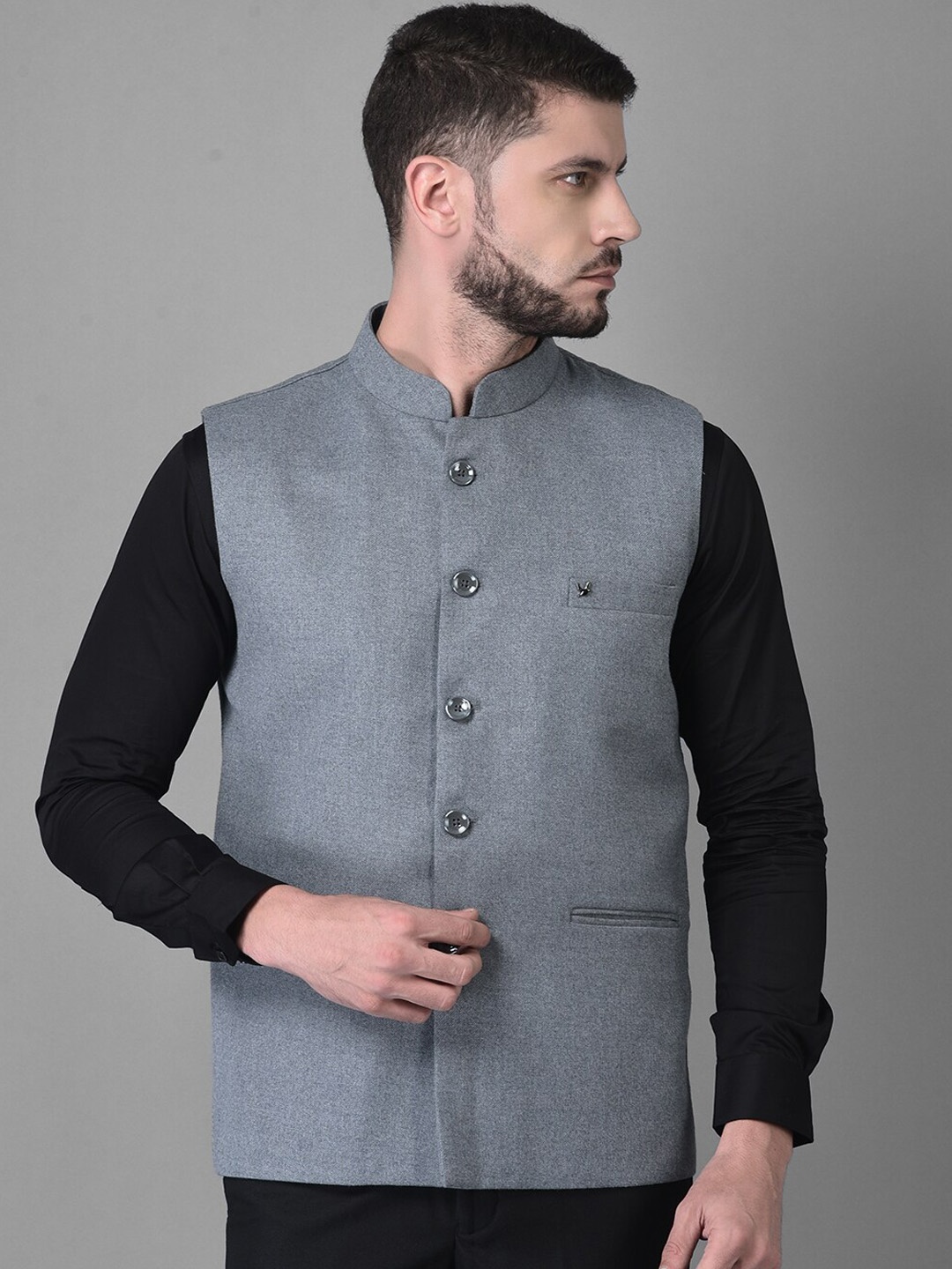 

Canary London Men Grey Solid Waistcoat
