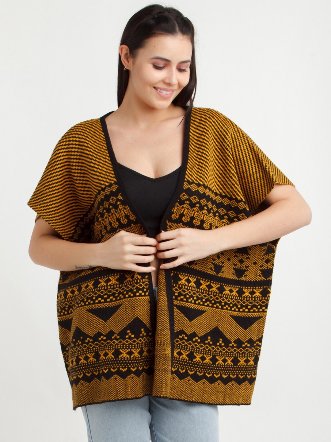 

Zink London Women Yellow & Black Printed Shrug