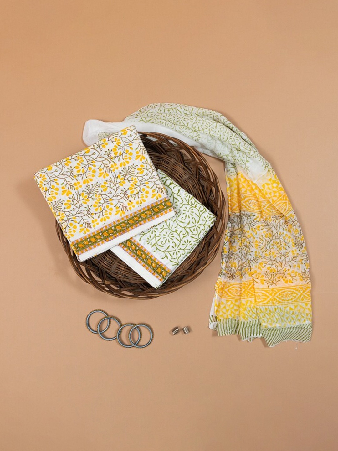 

ArtiZenWeaves White & Yellow Printed Unstitched Dress Material