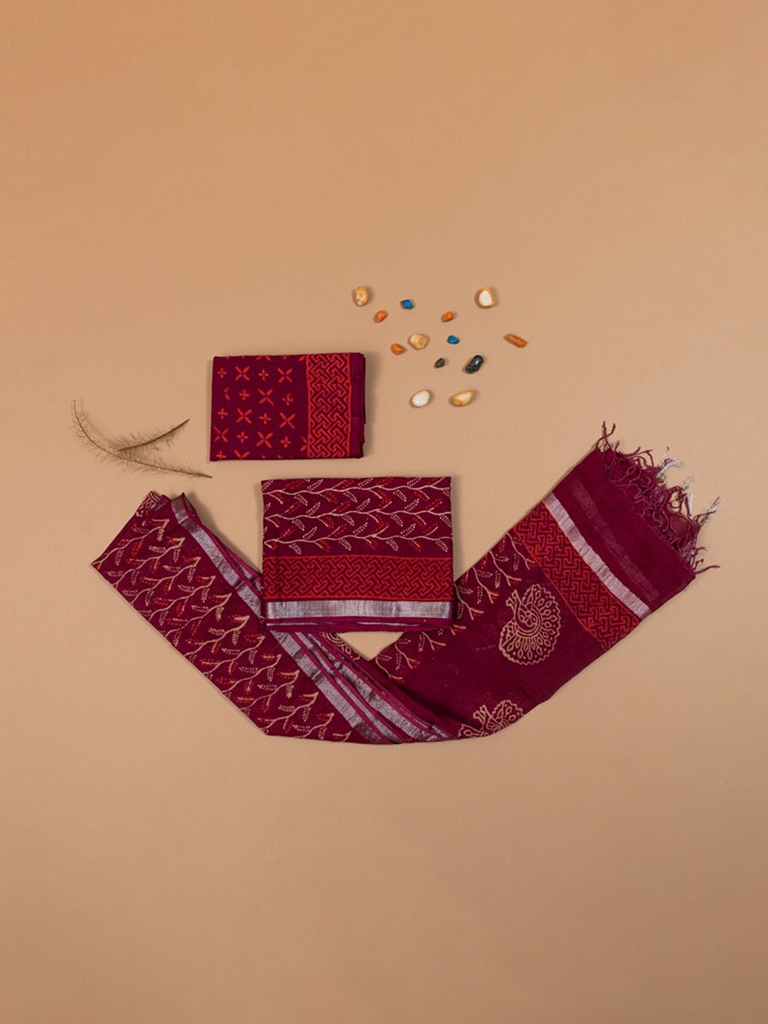 

ArtiZenWeaves Burgundy & Cream-Coloured Printed Linen Unstitched Dress Material