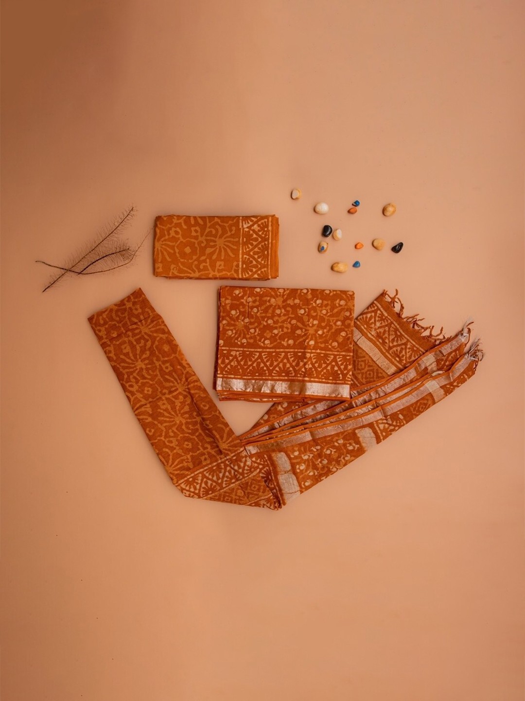 

ArtiZenWeaves Orange & Cream-Coloured Printed Linen Unstitched Dress Material