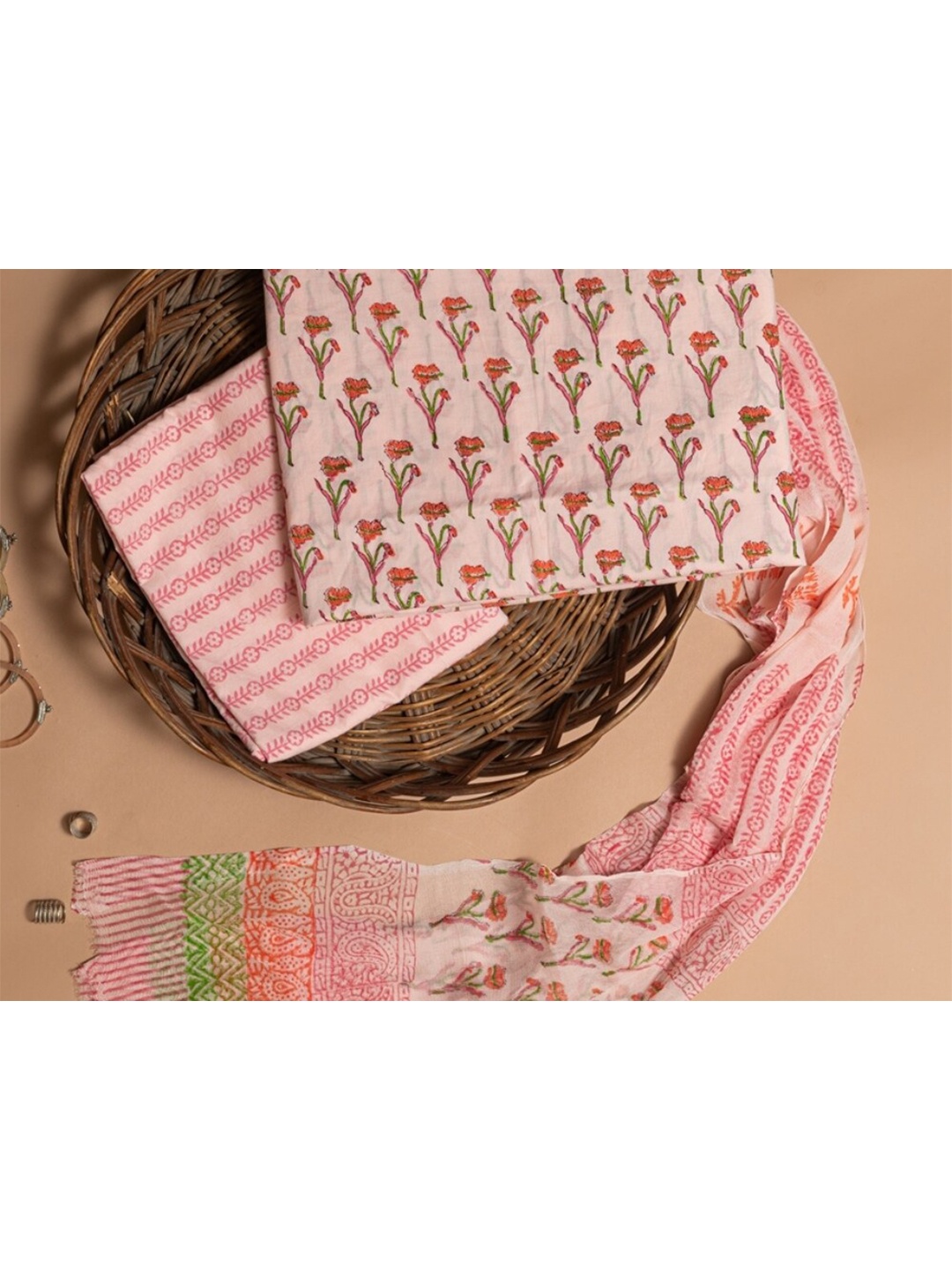 

ArtiZenWeaves Pink & Green Printed Pure Cotton Unstitched Dress Material
