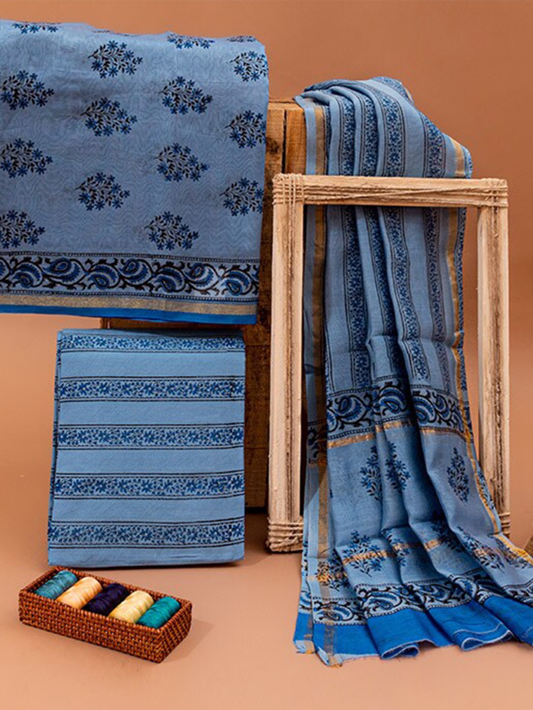 

ArtiZenWeaves Women Blue & Black Printed Unstitched Dress Material