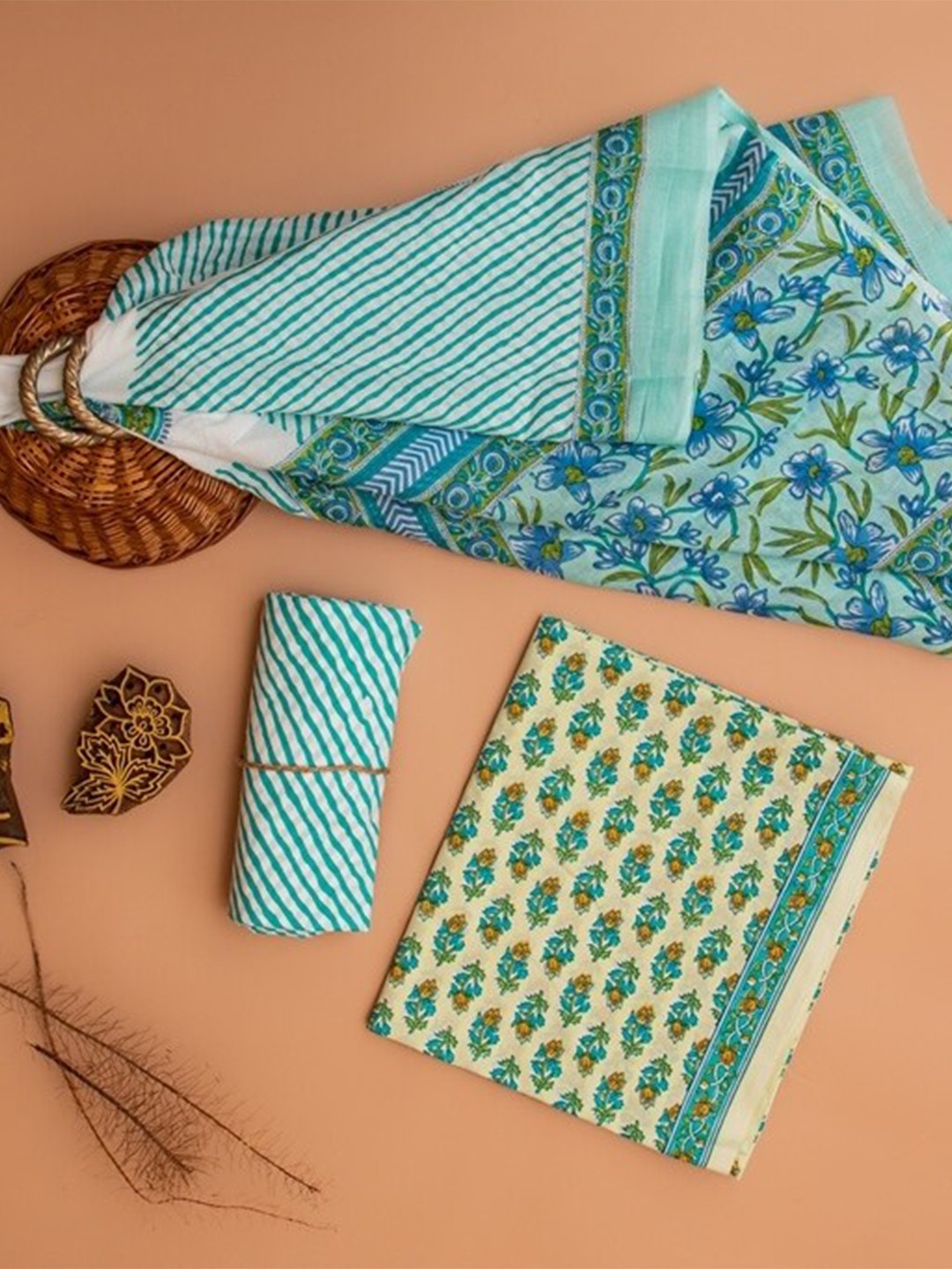 

ArtiZenWeaves Women Sea Green & Yellow Printed Pure Cotton Unstitched Dress Material