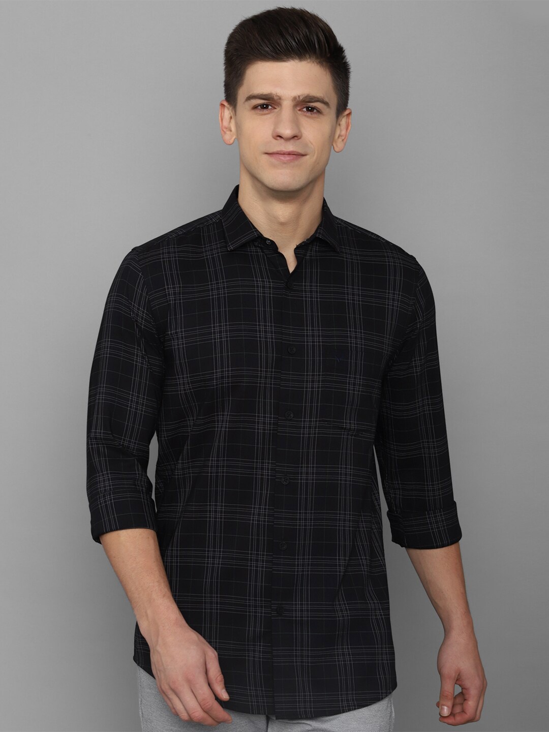 

Allen Solly Men Black Tartan Checks Cotton Slim Fit Casual Shirt